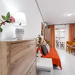Relax Almudena Апартаменты Торевьиа